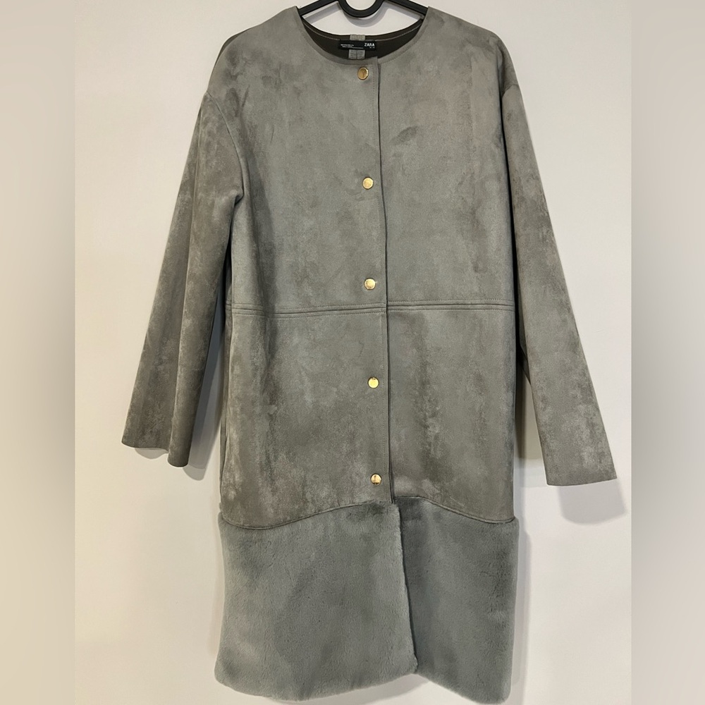 ZARA Light Grey Faux Suede Coat with Faux Fur Hem – Size S – Gently Worn